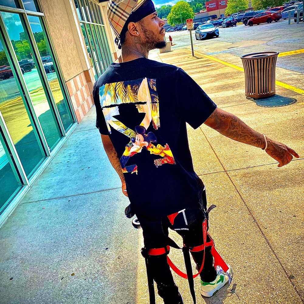 Meet your Posher, Sanchez